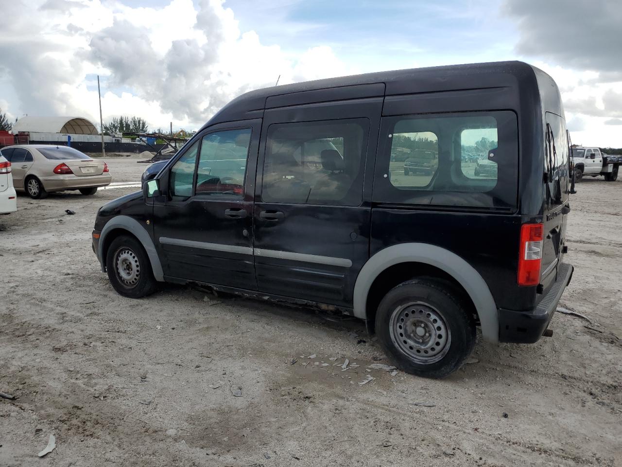 Lot #2927866035 2011 FORD TRANSIT CO