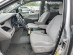 TOYOTA SIENNA LE photo