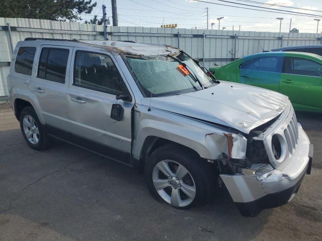 VIN 1C4NJPFB3ED624816 2014 Jeep Patriot, Latitude no.4