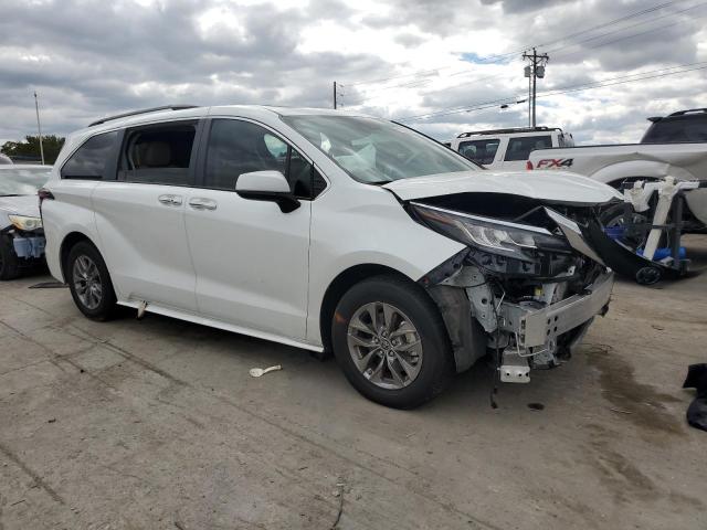 2023 TOYOTA SIENNA XLE - 5TDYRKEC2PS145829