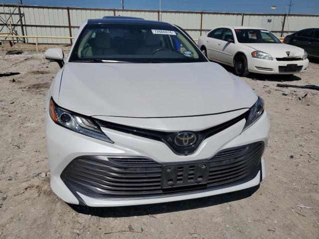 VIN 4T1B11HK8JU671908 2018 Toyota Camry, L no.5