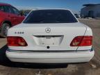 MERCEDES-BENZ E 320 photo