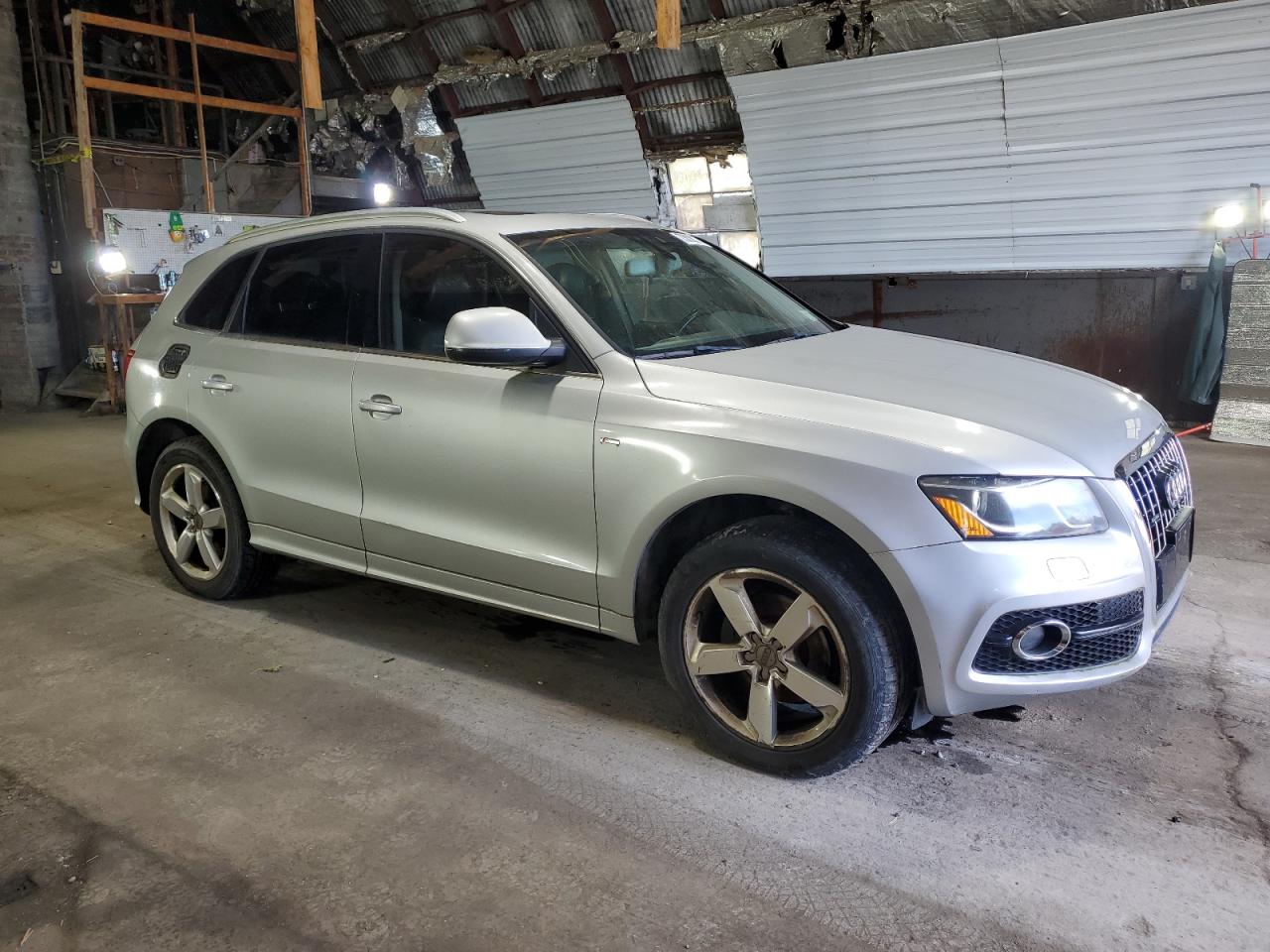 2011 Audi Q5, PREMIUM PLUS