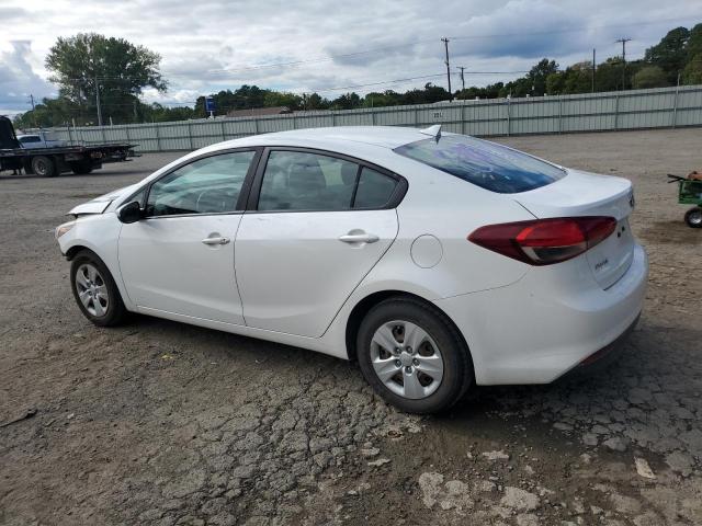 VIN 3KPFL4A72HE088041 2017 KIA Forte, LX no.2