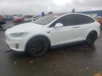 TESLA MODEL X снимка