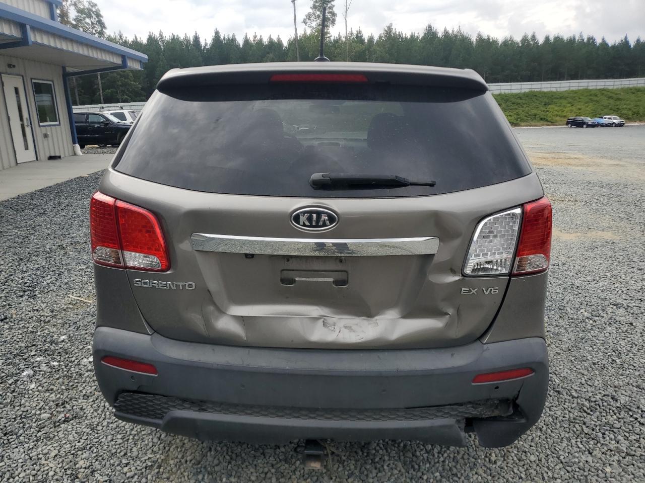 Lot #3024515402 2011 KIA SORENTO EX