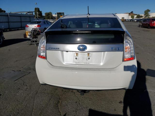 VIN JTDKN3DP8E3058561 2014 Toyota Prius no.6