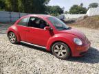 VOLKSWAGEN NEW BEETLE photo