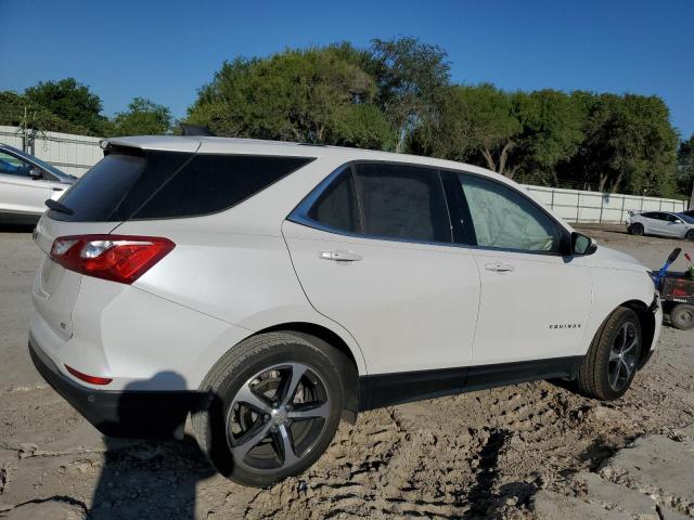 VIN 2GNAXKEX4J6218735 2018 Chevrolet Equinox, LT no.3