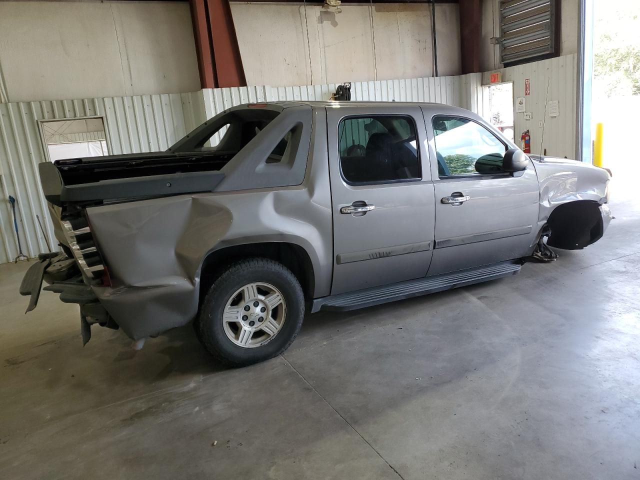 CHEVROLET AVALANCHE 2007 beige  gas 3GNEC12J97G207718 photo #4