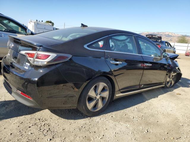 2017 HYUNDAI SONATA PLU KMHE54L22HA049214