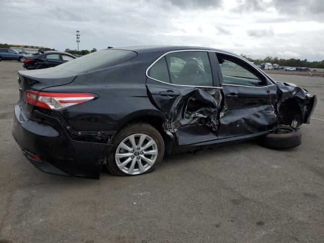 VIN JTNB11HK2J3032588 2018 Toyota Camry, L no.3