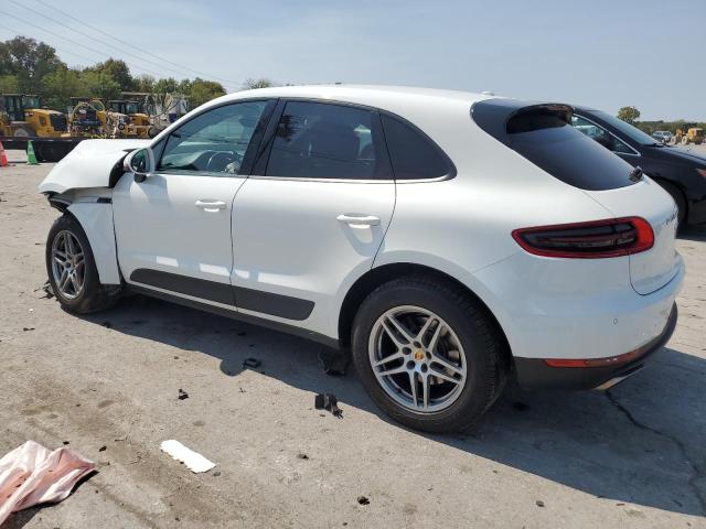 VIN WP1AA2A54HLB08234 2017 Porsche Macan no.2