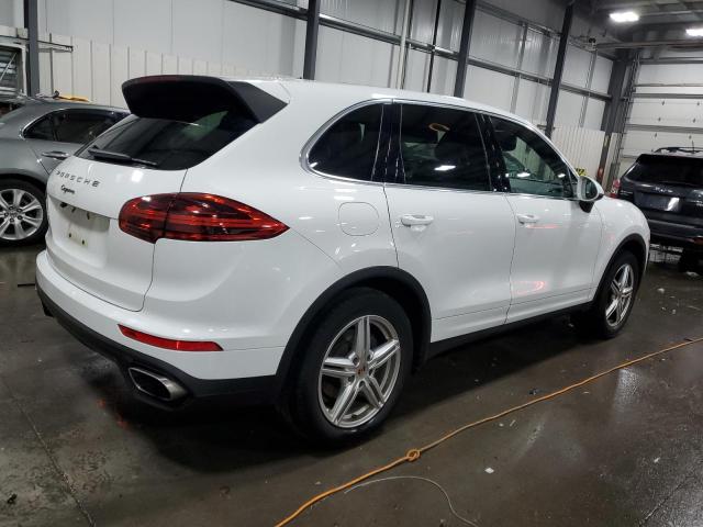 VIN WP1AA2A26GKA15452 2016 PORSCHE CAYENNE no.3