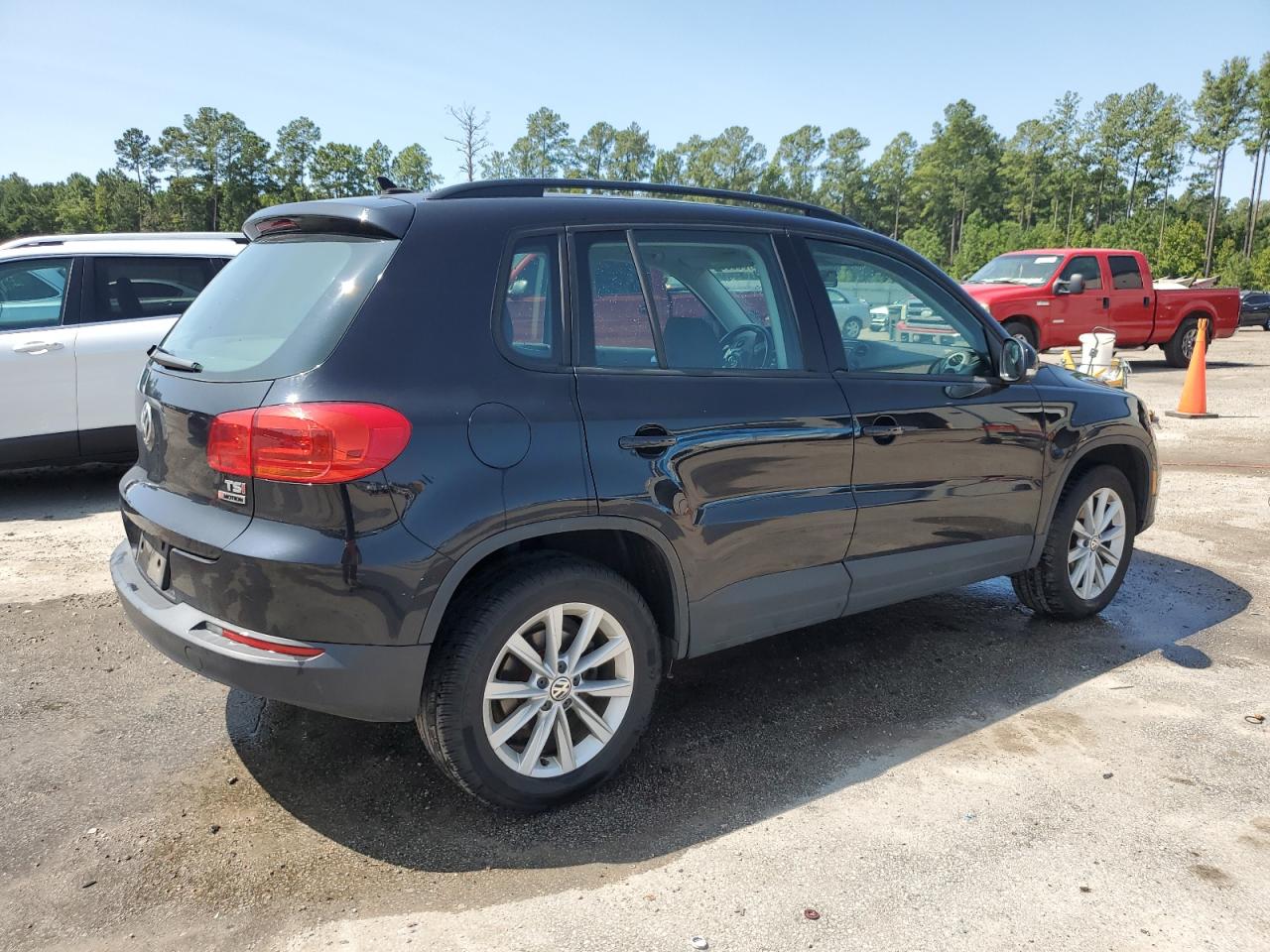 Lot #2907658598 2017 VOLKSWAGEN TIGUAN S