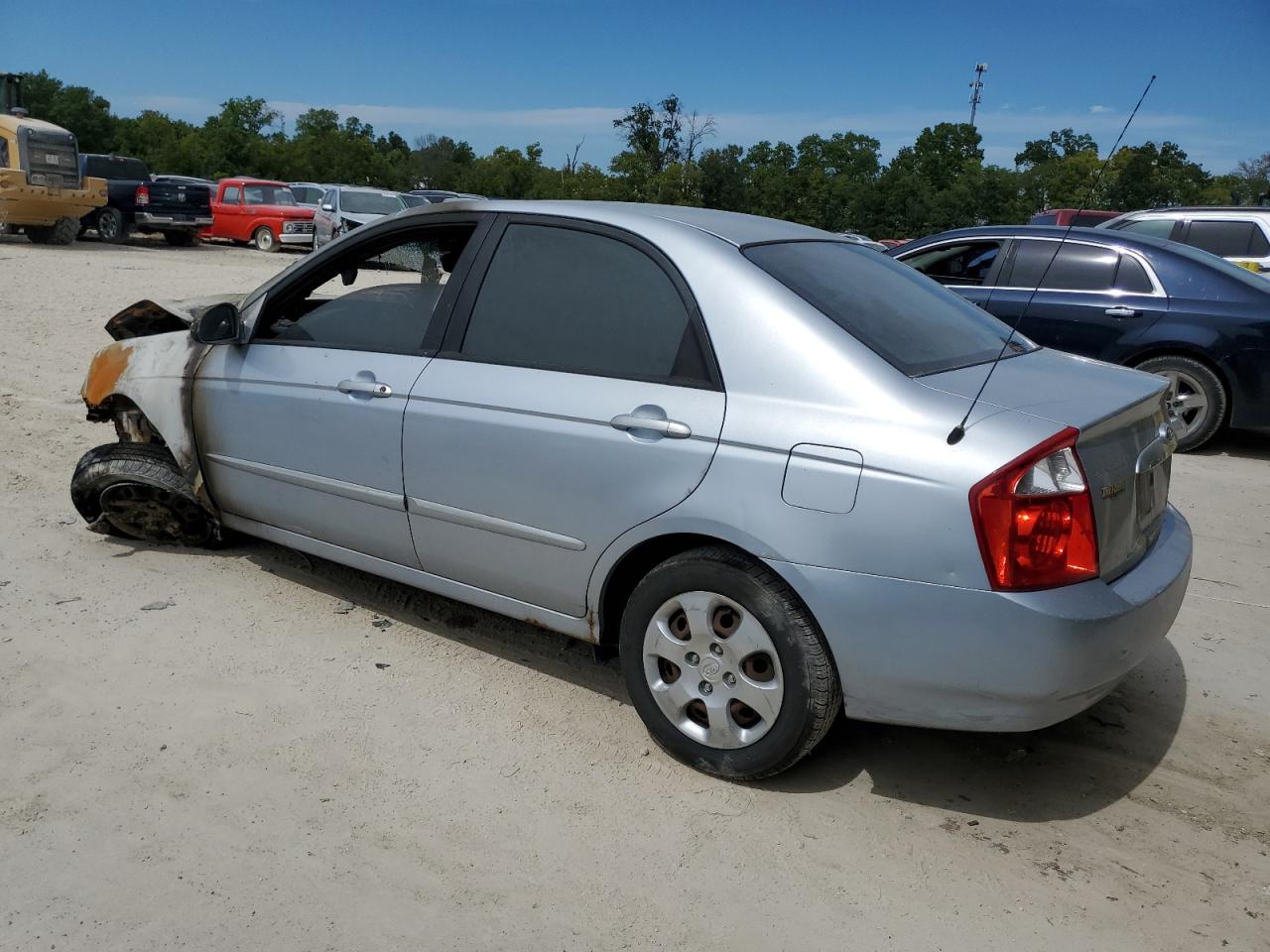 KIA SPECTRA LX 2006 silver  gas KNAFE121665348840 photo #3