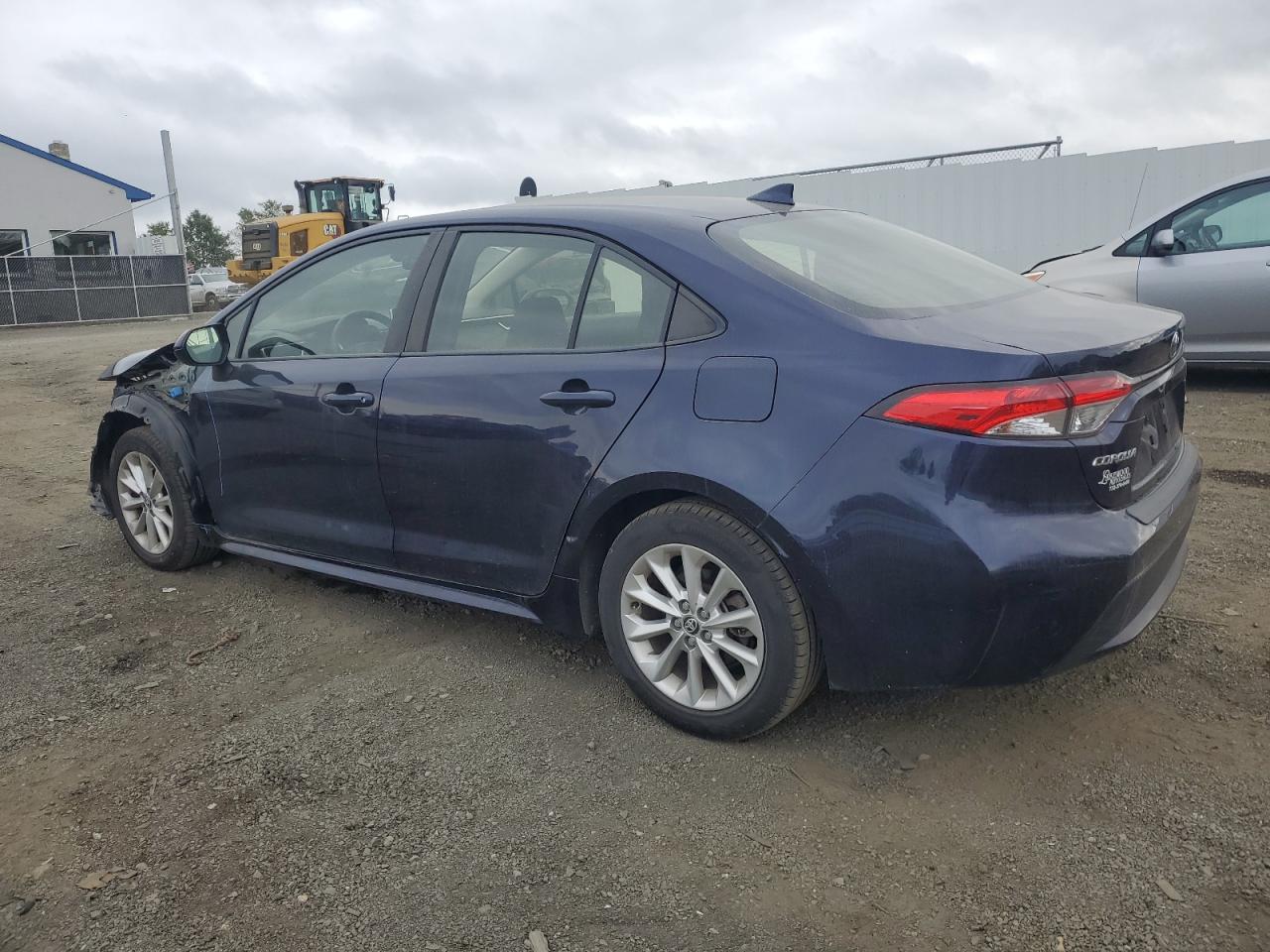 Lot #2921583643 2020 TOYOTA COROLLA LE