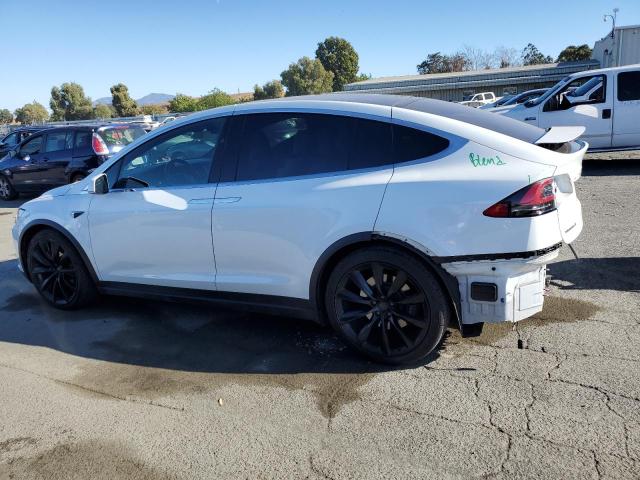 TESLA MODEL X 2018 white  electric 5YJXCBE25JF131407 photo #3