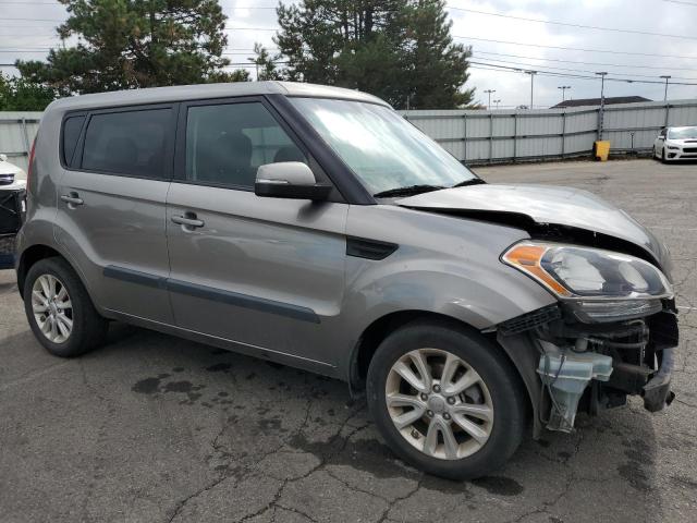 VIN KNDJT2A67D7610775 2013 KIA Soul, + no.4