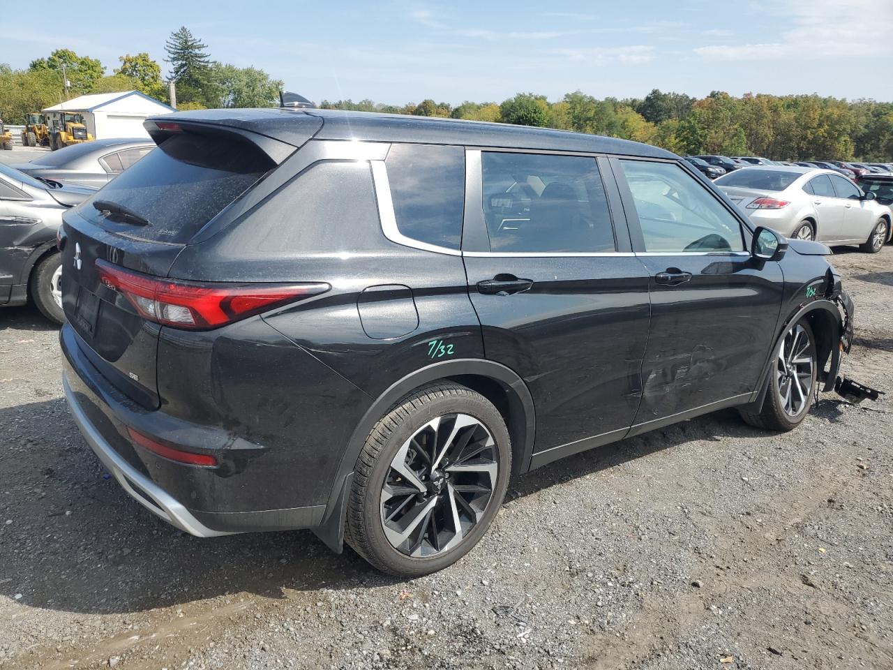 Lot #2923702591 2024 MITSUBISHI OUTLANDER