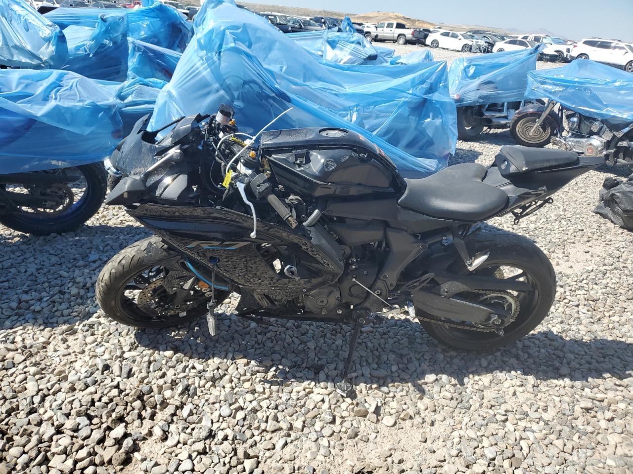 Lot #2870010576 2023 YAMAHA YZFR7