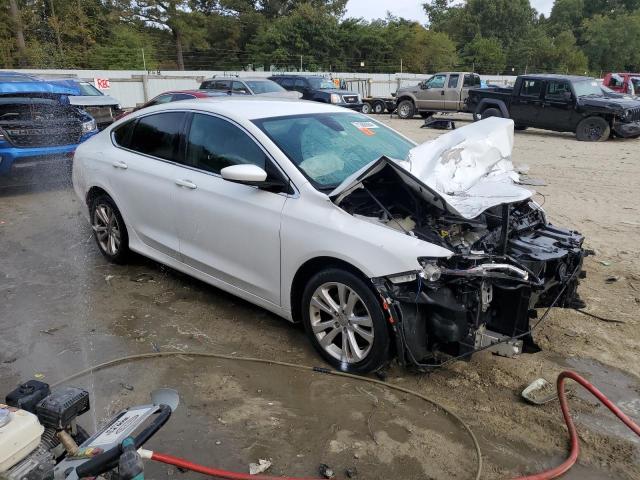 VIN 1C3CCCAB8FN732897 2015 Chrysler 200, Limited no.4