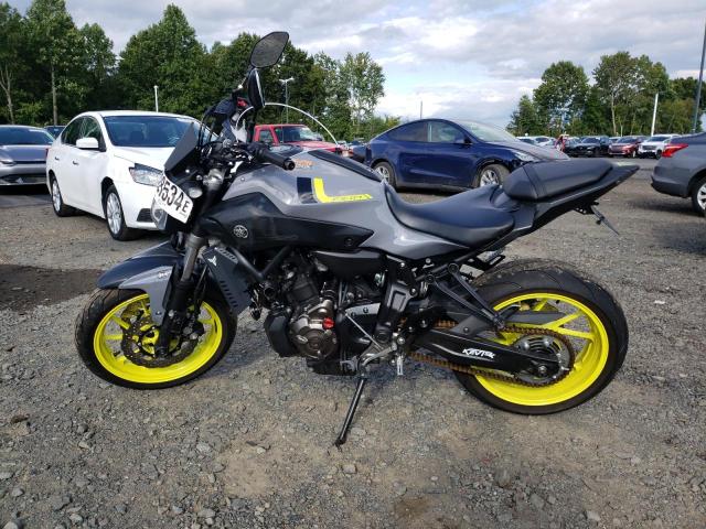 2016 YAMAHA FZ07 JYARM06E0GA010395