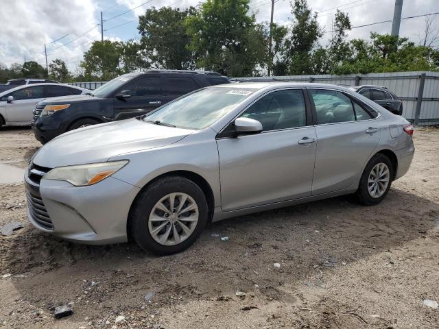 VIN 4T1BF1FK0FU039626 2015 Toyota Camry, LE no.1