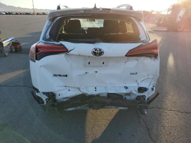 2016 TOYOTA RAV4 XLE - 2T3WFREV2GW286781