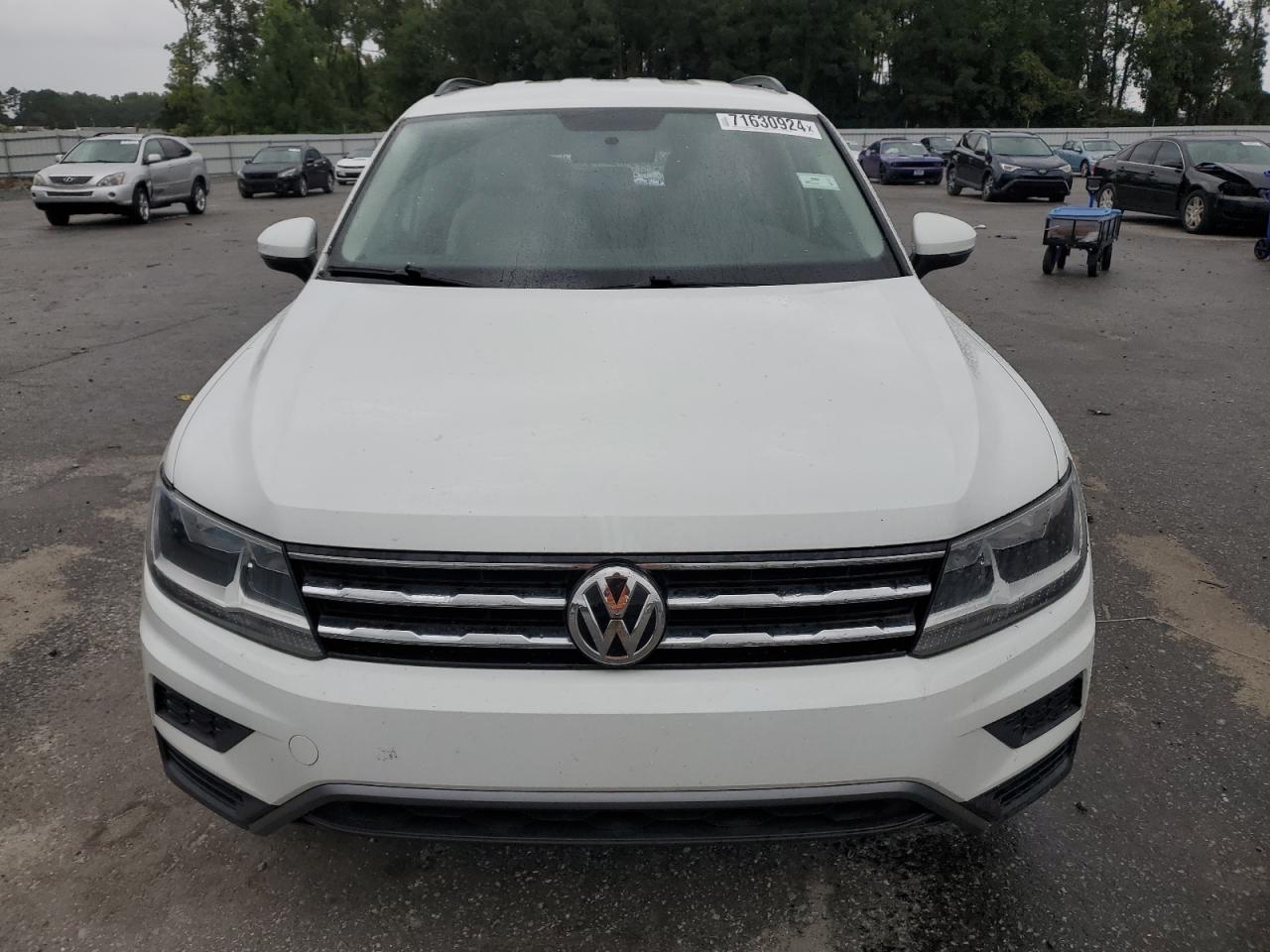 Lot #2943146391 2020 VOLKSWAGEN TIGUAN S