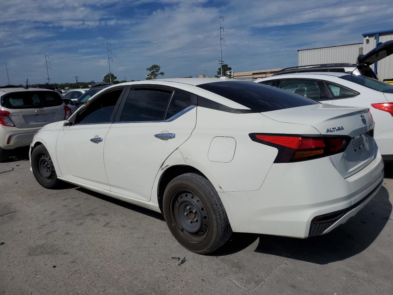 NISSAN ALTIMA S 2020 white  gas 1N4BL4BV2LC137434 photo #3