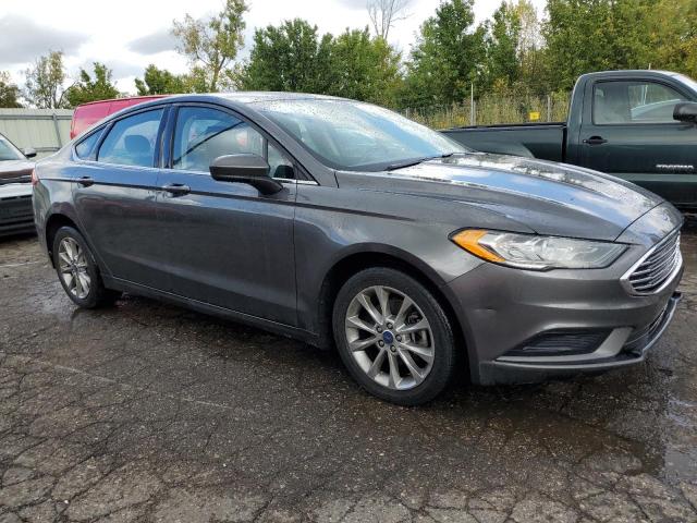 VIN 3FA6P0H73HR396272 2017 Ford Fusion, SE no.4