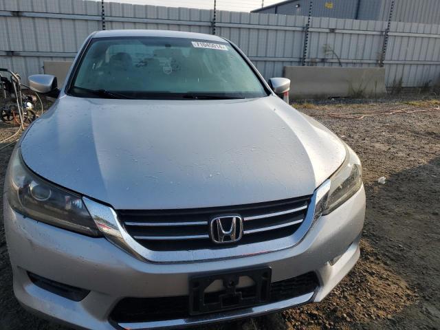 VIN 1HGCR2F56FA130743 2015 Honda Accord, Sport no.5