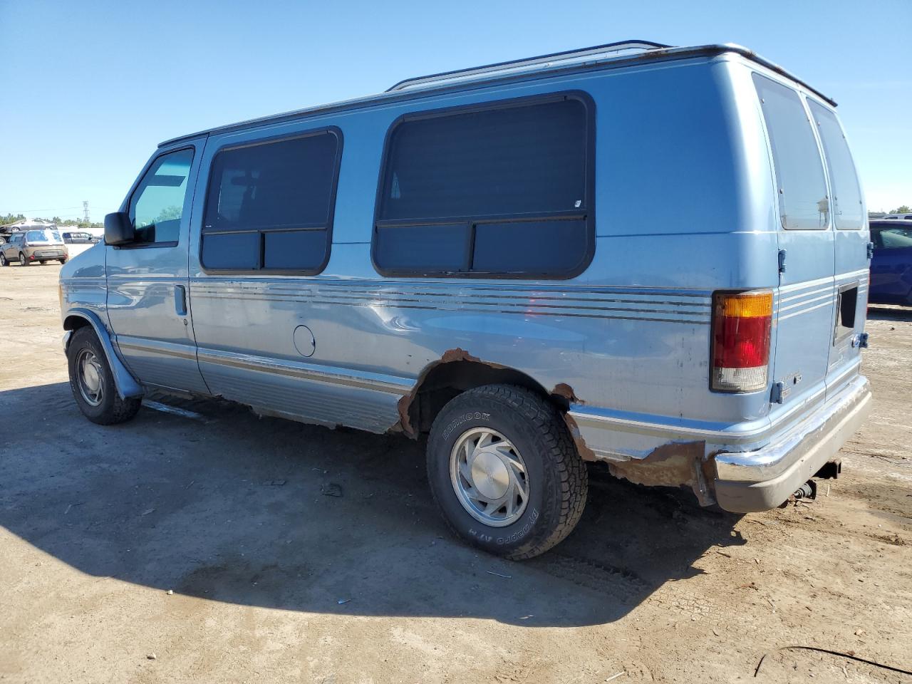 Lot #2853099518 1994 FORD ECONOLINE