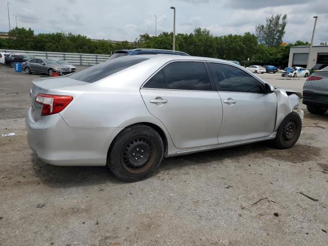 VIN 4T1BF1FK6EU430780 2014 Toyota Camry, L no.3