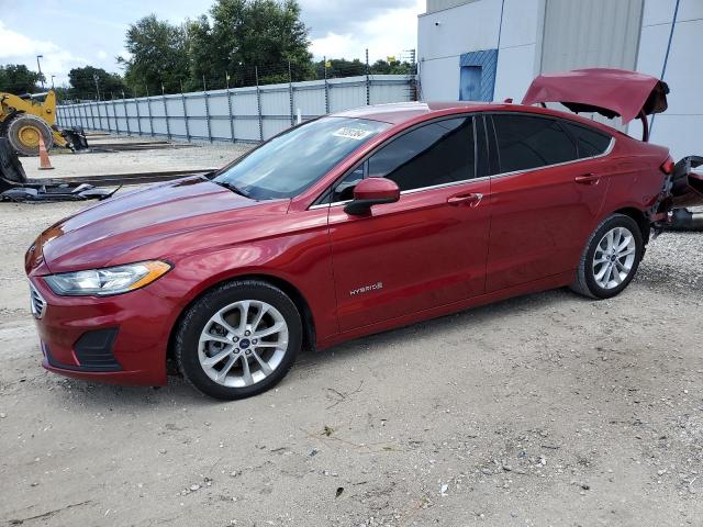 VIN 3FA6P0LU6KR256916 2019 Ford Fusion, SE no.1