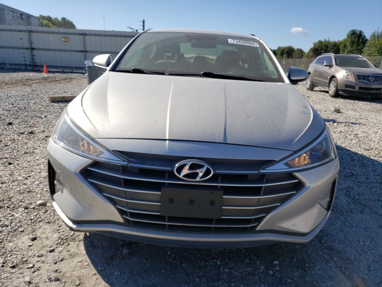 Lot #2905095110 2019 HYUNDAI ELANTRA SE