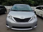 TOYOTA SIENNA LE photo