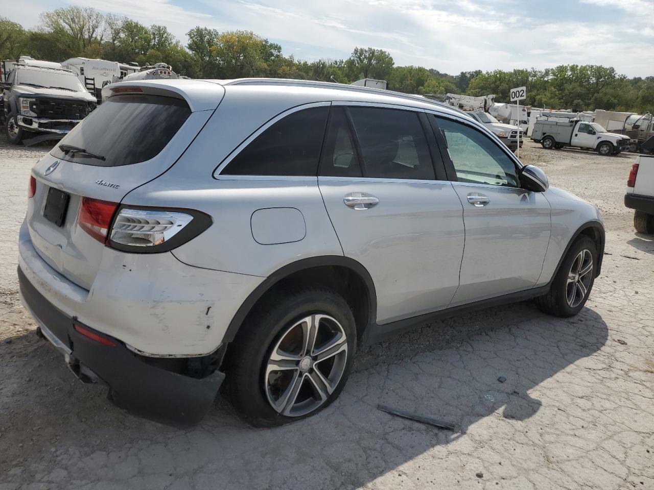 Lot #2855369785 2017 MERCEDES-BENZ GLC 300 4M