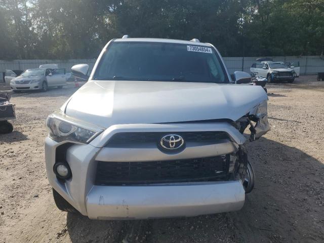 VIN JTEZU5JR4G5127218 2016 Toyota 4runner, SR5 no.5