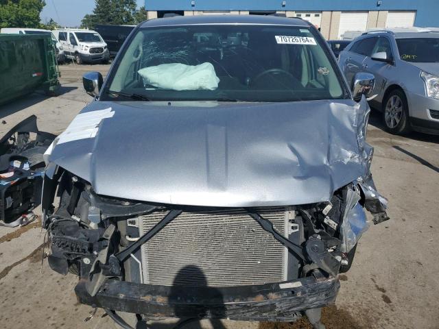 VIN 2C4RC1CG4DR723861 2013 Chrysler Town and Countr... no.5