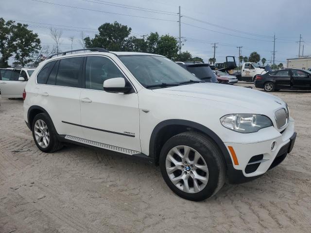 VIN 5UXZV4C56D0E09134 2013 BMW X5, Xdrive35I no.4