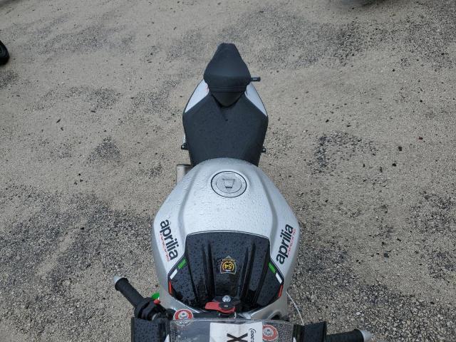2019 APRILIA RSV4 ZD4KEU004KS001763