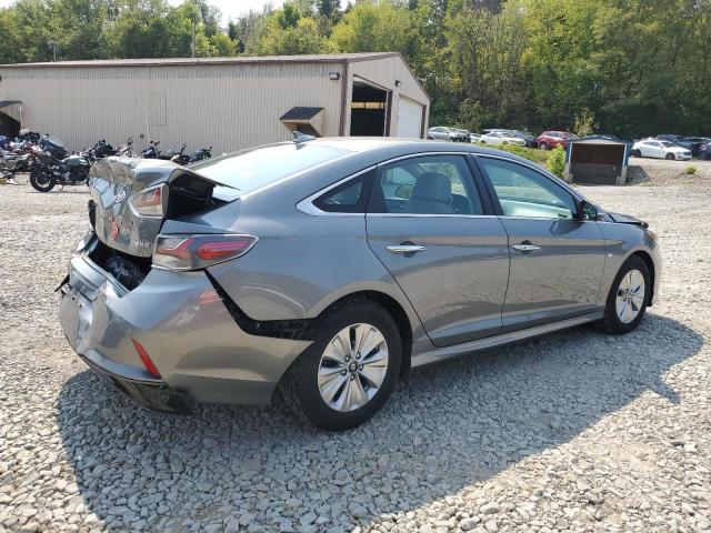 VIN KMHE24L34JA079645 2018 Hyundai Sonata, Hybrid no.3