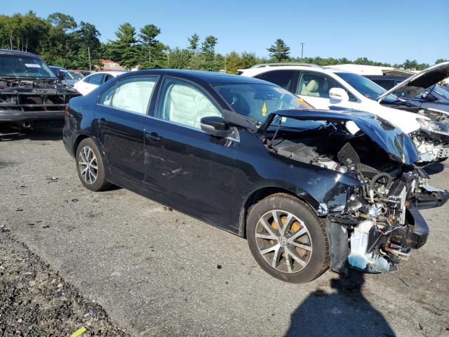 VIN 3VWDB7AJXHM208985 2017 Volkswagen Jetta, SE no.4