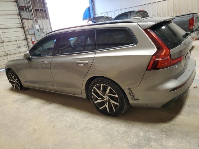 VIN YV1102EK2L2349769 2020 Volvo V60, T5 Momentum no.2