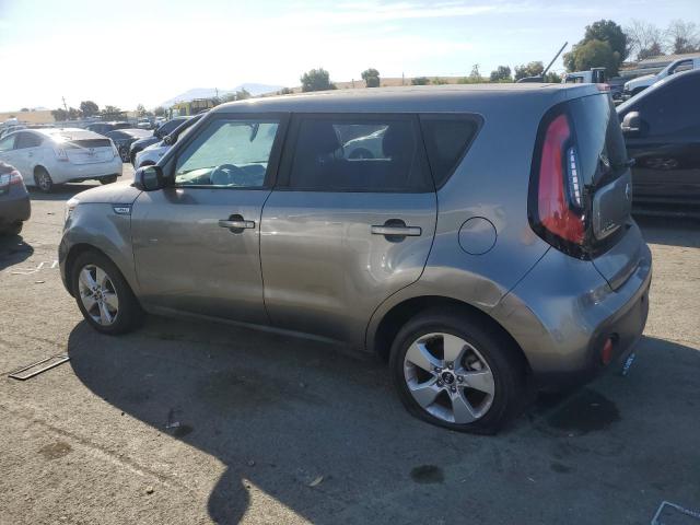 VIN KNDJN2A28J7535748 2018 KIA Soul no.2