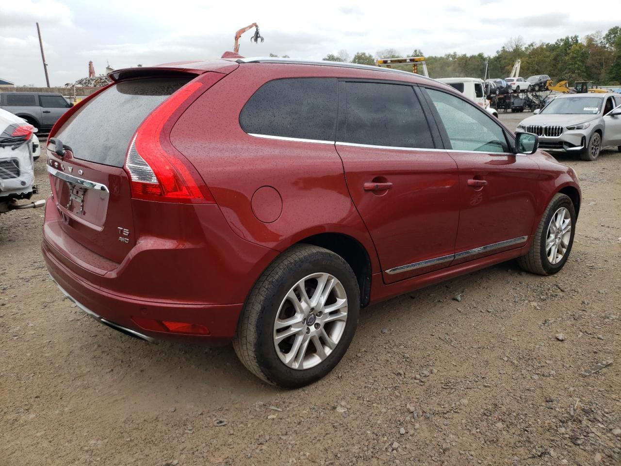 Lot #2886246544 2016 VOLVO XC60 T5 PR