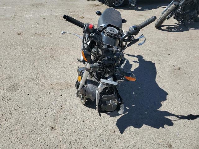 HONDA GROM 125 2023 gray  gas MLHJC9214P5109867 photo #3