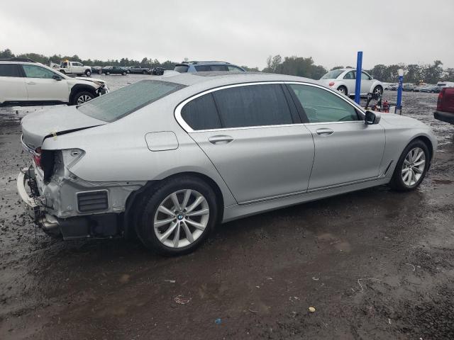 VIN WBA7F2C57GG420966 2016 BMW 7 SERIES no.3